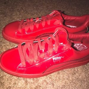 Red Puma Basket Sneakers
